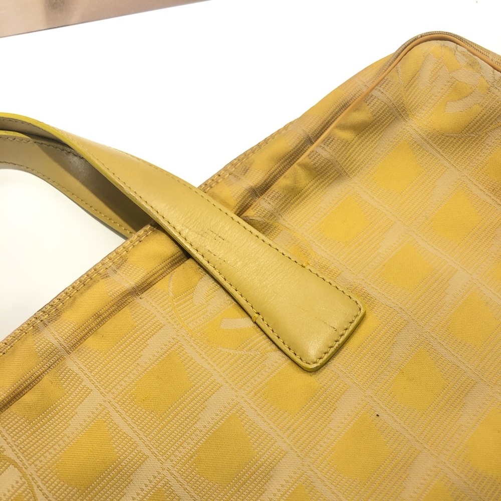 Authentic chanel nylon bag - Picture 4 of 14